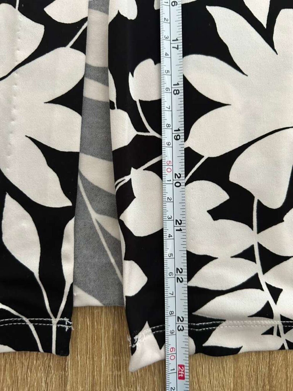 CHAPS Black White Floral Maxi Dress Size 10 Stretch Formal Wedding Guest - Picture 10 of 15